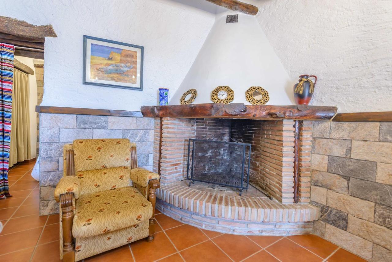 Casa de Férias El Pilarillo Piscina Compartida Alcaucín
