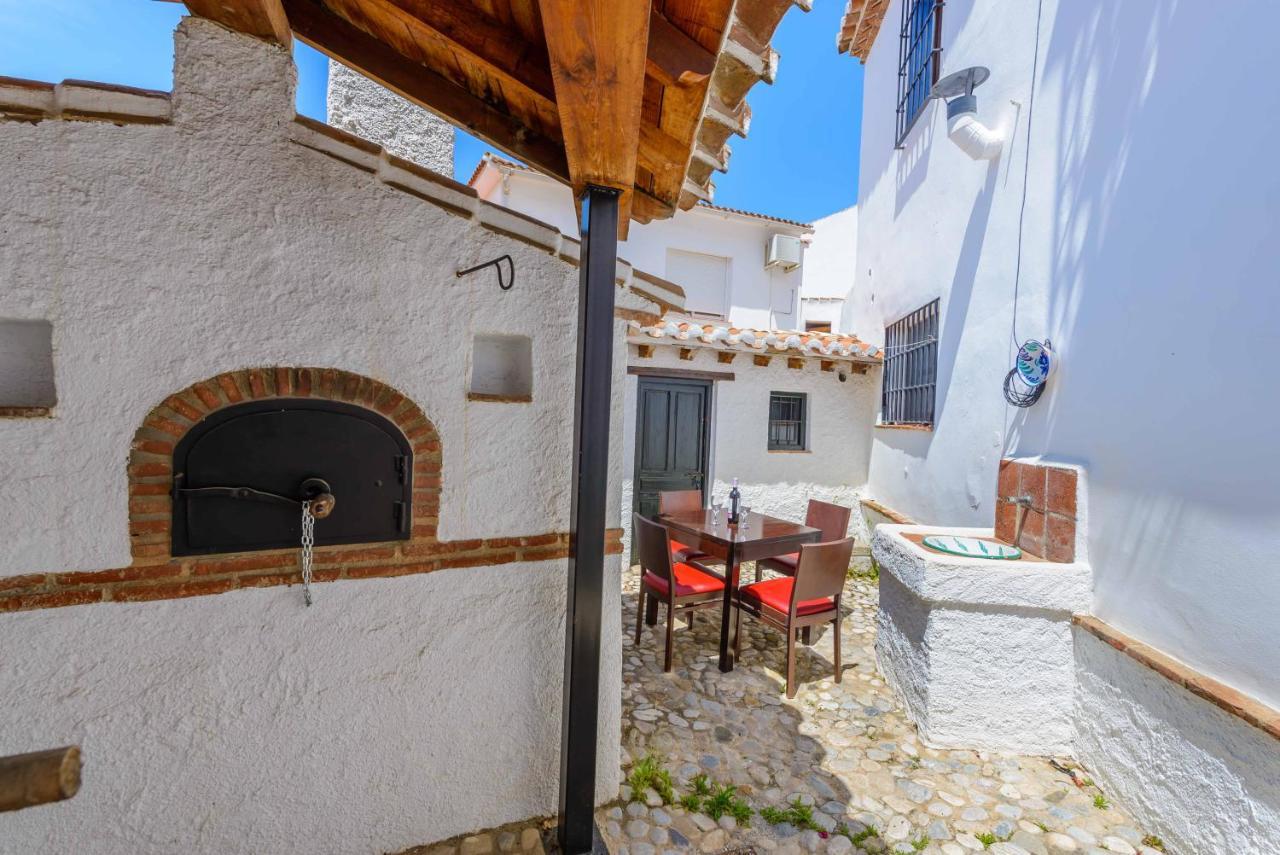 El Pilarillo Piscina Compartida * Alcaucín