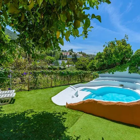 Holiday Home El Pilarillo Piscina Compartida Alcaucin Exterior photo